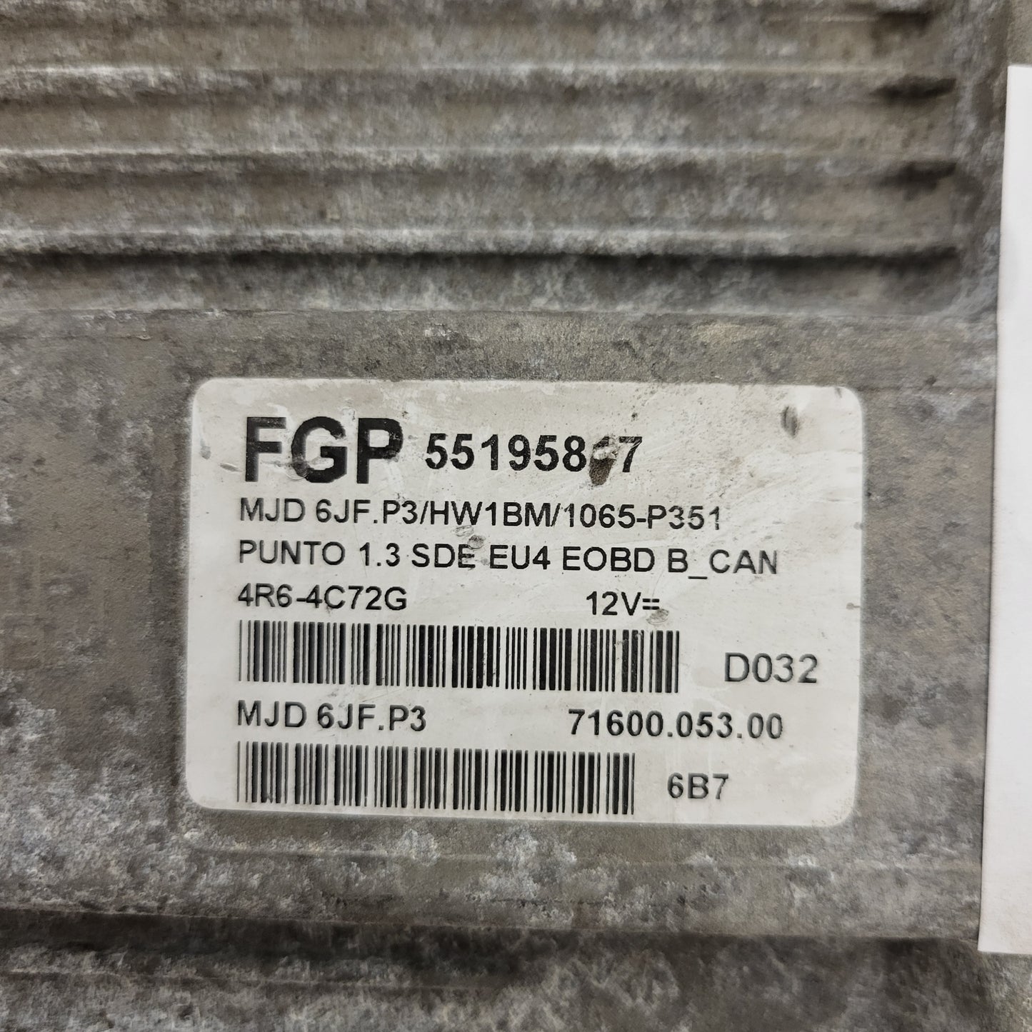 Fiat Punto ECU / MJD 6JF.P3 / 55195817 / HW01B / 71600.004.04 / MAGNETI MARELLI
