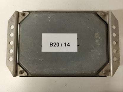 FIAT UNO ECU / 0261204822 / 00465208980 / BOSCH