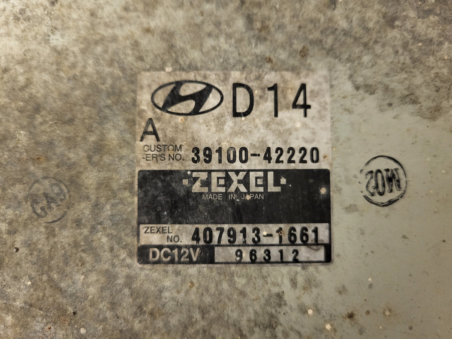 HYUNADI H1 ECU / 39100-42220 / 407913-1661 / ZEXEL