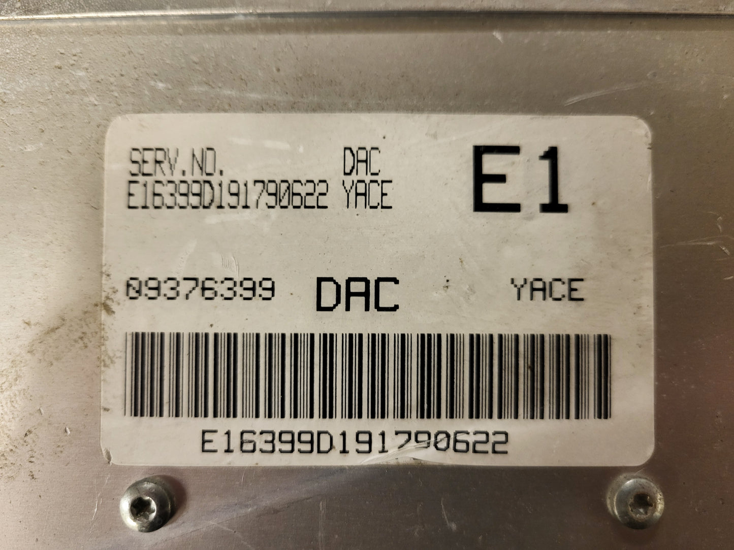 DAEWOO NUBIRA ECU / 09376399 / YACE /