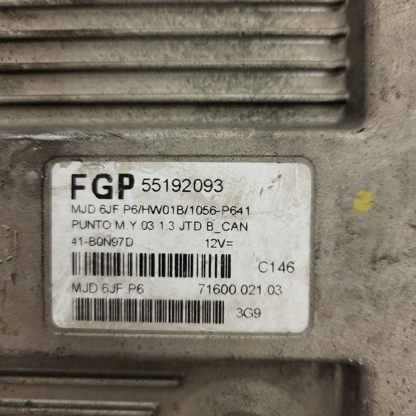 Fiat Punto 1.3 ECU / 55192093 / MJD 6JF.P6 / HW01B / MAGNETI MARELLI