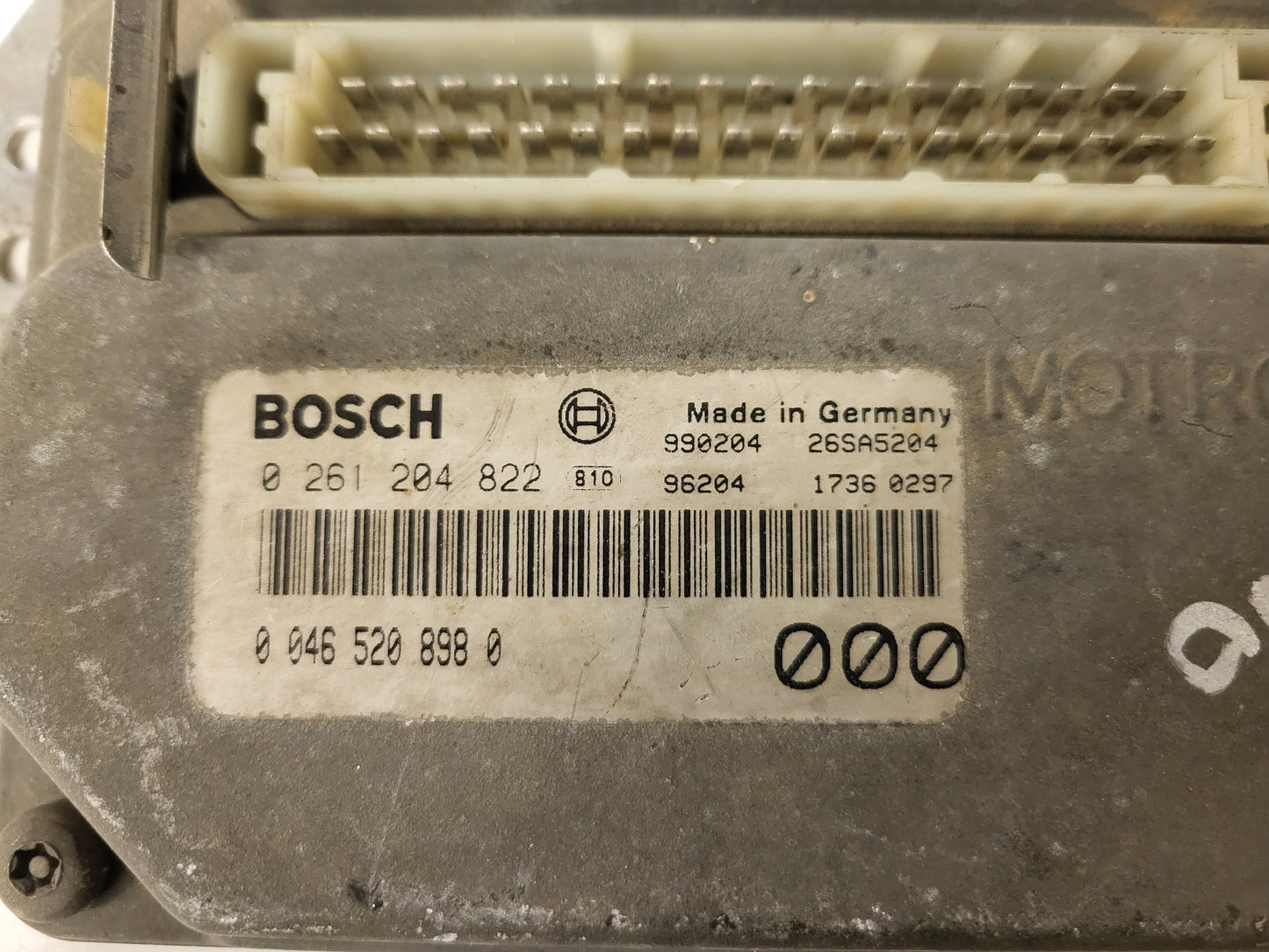 FIAT UNO ECU / 0261204822 / 00465208980 / BOSCH