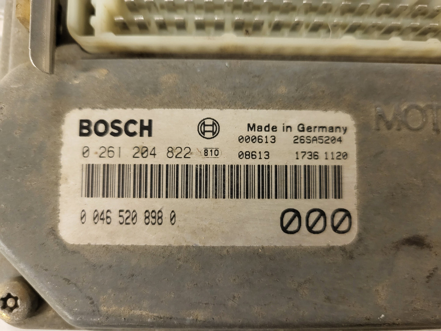FIAT UNO ECU / 0261204822 / 00465208980 / BOSCH
