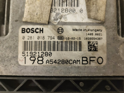 FIAT BRAVO ECU / 0281018794 / 51921280 / BOSCH