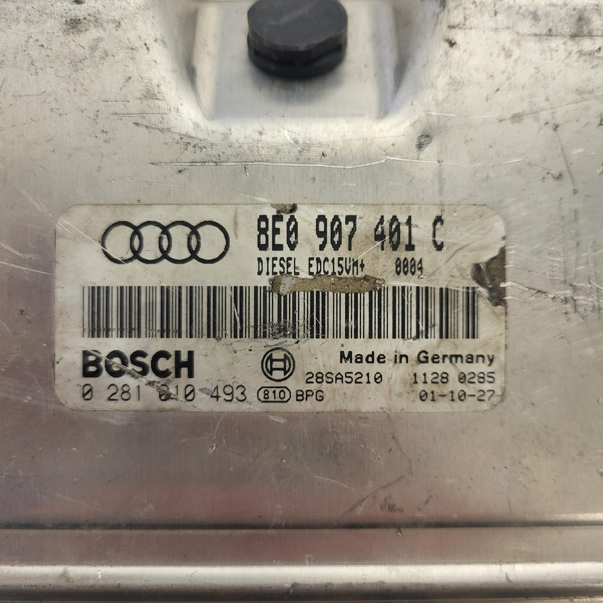 AUDI A4 2.5 TDI ECU / 8E0907401C / 0281010493 / EDC15VM+ / BOSCH - B21-22 - 2
