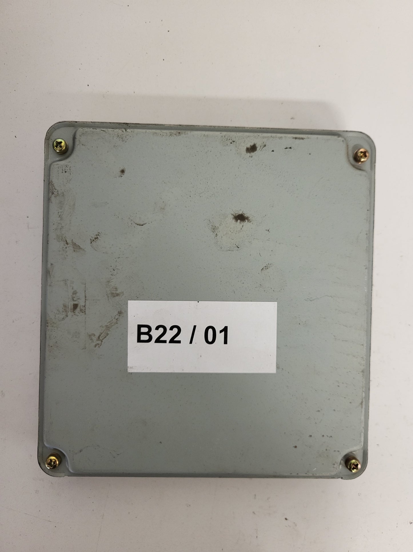 TOYOTA RAV4 ECU / 89661-42780 / 175800-5192 / DENSO