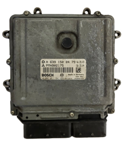 SMART FORFOUR ECU / A6391500479 / 0281011841 / BOSCH - B22-19 - 1