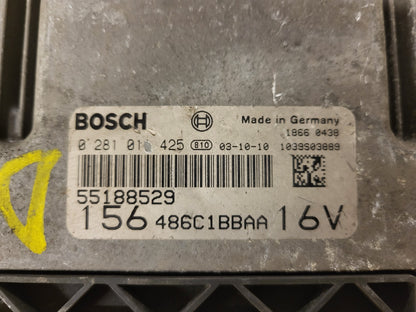 ALFA ROMEO 156 ECU / 0281011425 / 55188529 / BOSCH
