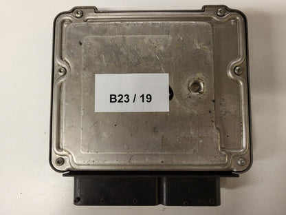 ALFA ROMEO 156 ECU / 0281011425 / 55188529 / BOSCH