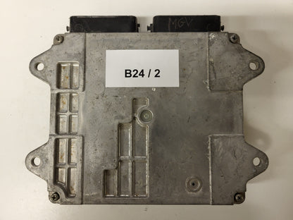 MITSUBISHI COLT ECU / 1860101300 / 1860B013 / E6T42483 /