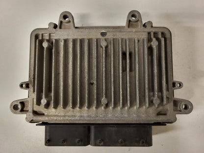 MERCEDES W169 W245 ECU / 0281012431 / A6401504879 / BOSCH
