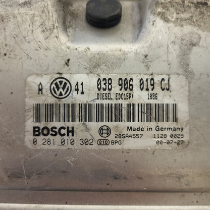 VW GOLF VAG ECU / 038906019CJ / 0281010302 / EDC15P+ / 28SA4557 / 038906019