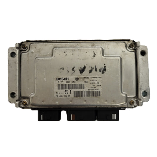 Citroen Xsara ECU / 0261207318 / 9653492680 / 9643897580 / M7.4.4 / BOSCH