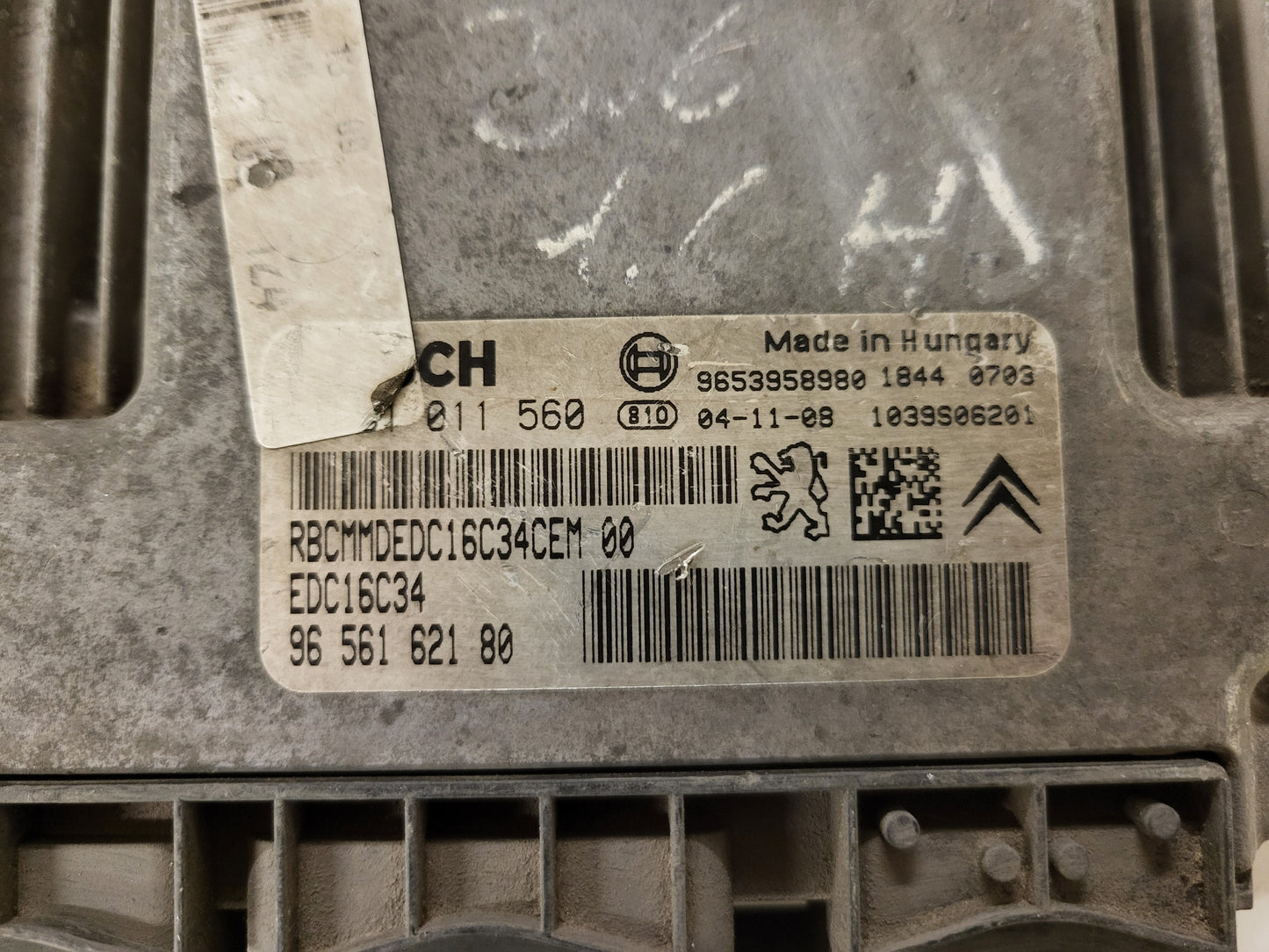 PEUGEOT CITROEN ECU / 0281011560 / 9656162180 / EDC16C34 / BOSCH