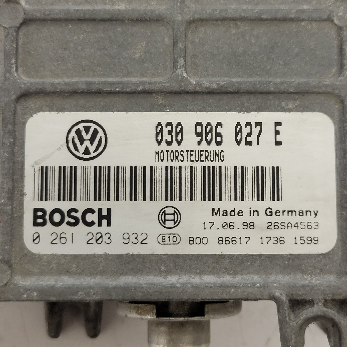 VW LUPO POLO AROSA ECU / 030906027E / 0261203932 / BOSCH - B24-12 - 2