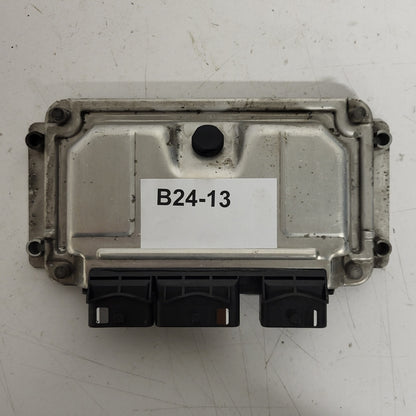 Citroen Xsara ECU / 0261207318 / 9653492680 / 9643897580 / M7.4.4 / BOSCH
