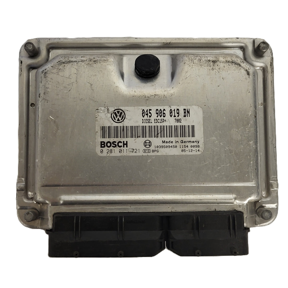 VW FOX ECU / 045906019BN / 0281011721 / EDC15P+ / BOSCH - B24-18 - 1