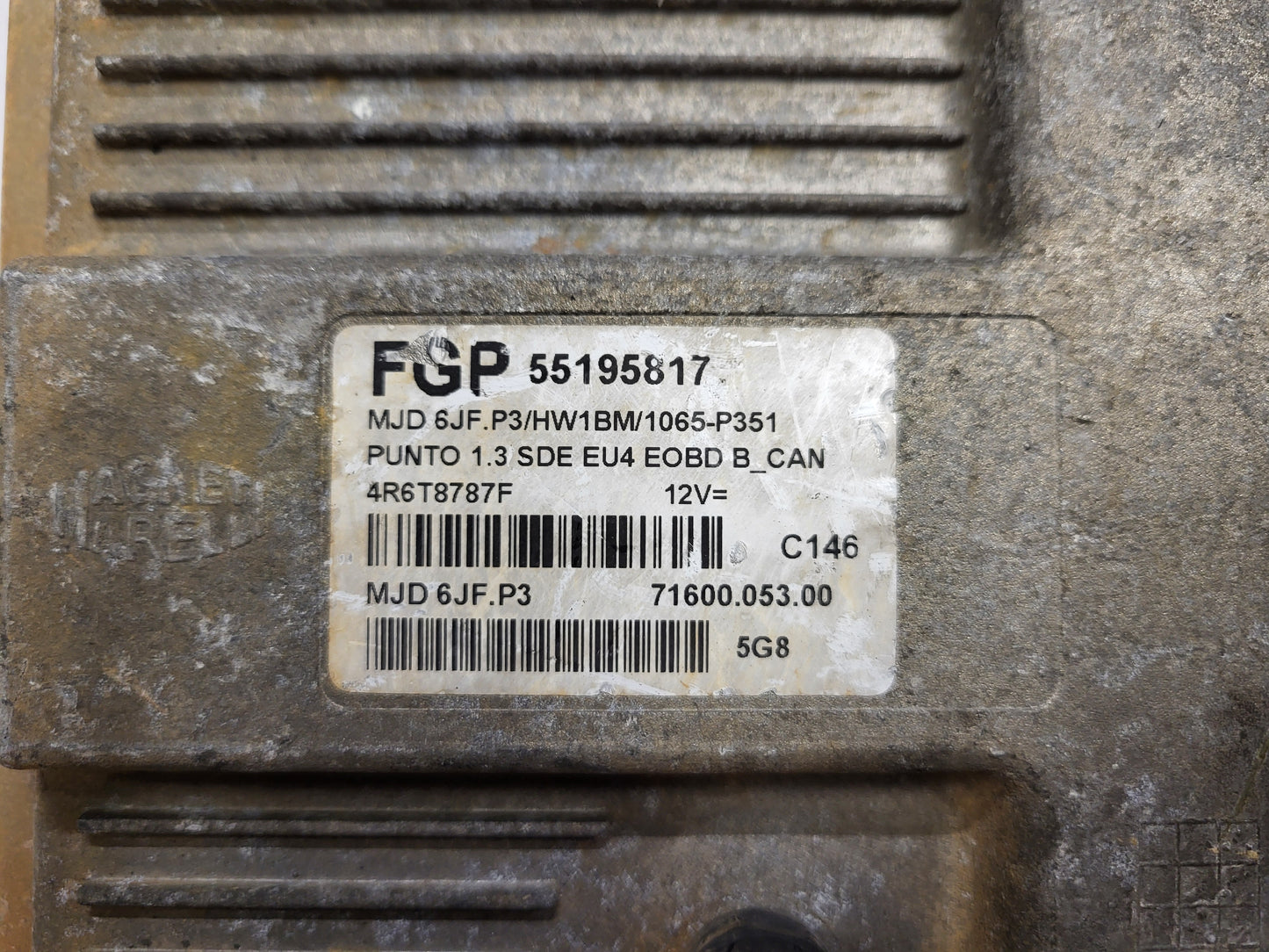 FIAT PUNTO ECU / MJD 6JF.P3 / 55195817 / HW1BM / 71600.053.00 / MAGNETI MARELLI
