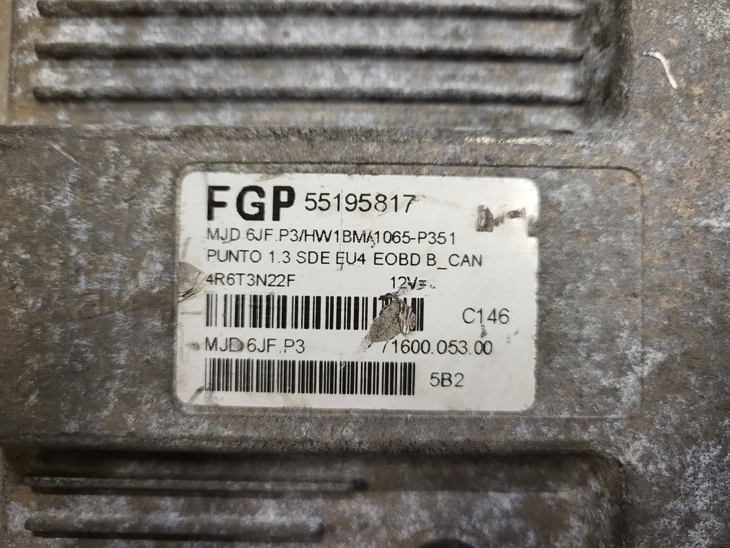FIAT PUNTO ECU / MJD 6JF.P3 / 55195817 / HW1BM / 71600.053.00 / MAGNETI MARELLI