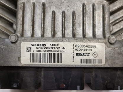 Renault ECU / S122326107 / S122326107A / 8200542288 / 8200495479 / SID301