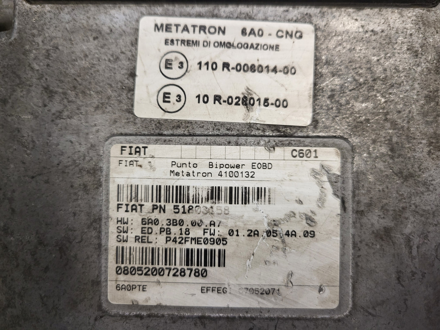 Fiat Punto ECU / 51803158 / 4100132 / 110R-006014-00 / 10R-026015-00 / METATRON