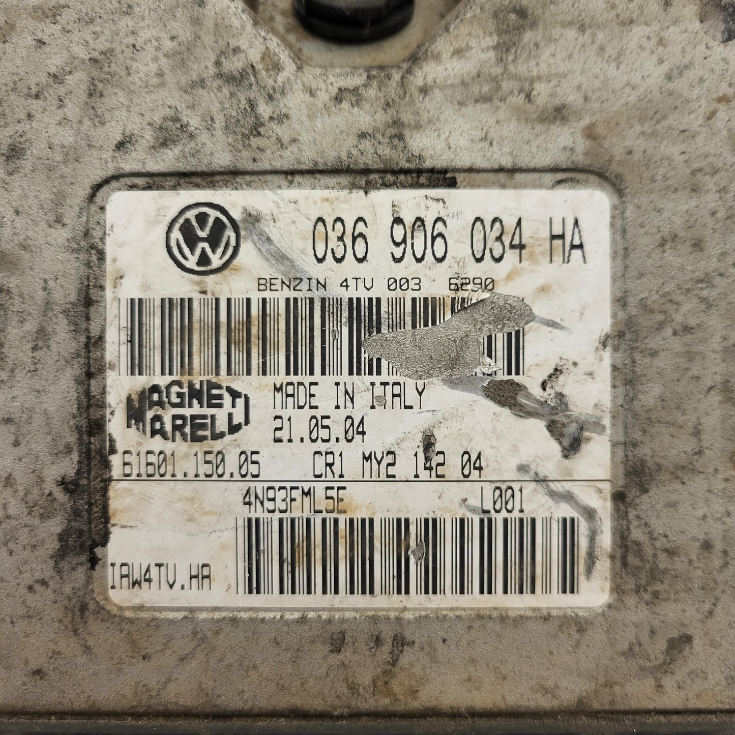 VW ECU / 036906034HA / IAW 4TV.HA / IAW4TV.HA / 61601.150.05