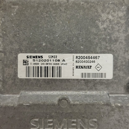 RENAULT CLIO ECU / S120201108A / S120201108 / 8200454467 / 8200400246 / SIM32 /