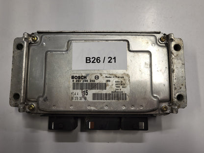 Peugeot Citroen ECU / 0261206246 / M7.4.4 / 9637838780 / BOSCH