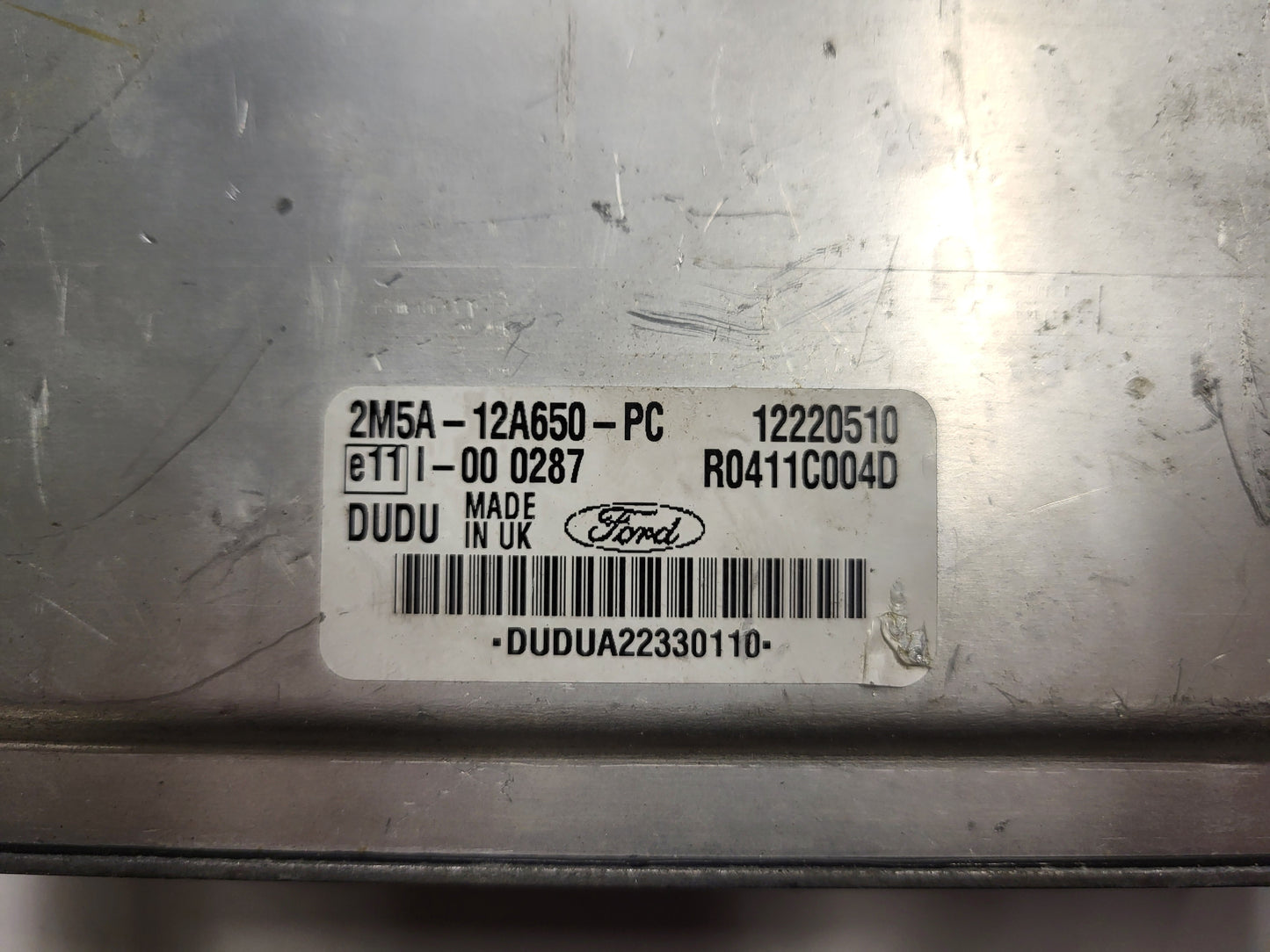 Ford Focus 1.8 TDCI ECU / 2M5A-12A650-PC / 12220510 / R0411C004D / DUDU / DELPHI