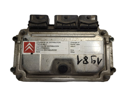 Peugeot Citroen ECU / 0261206246 / M7.4.4 / 9637838780 / BOSCH - B27-09 - 1