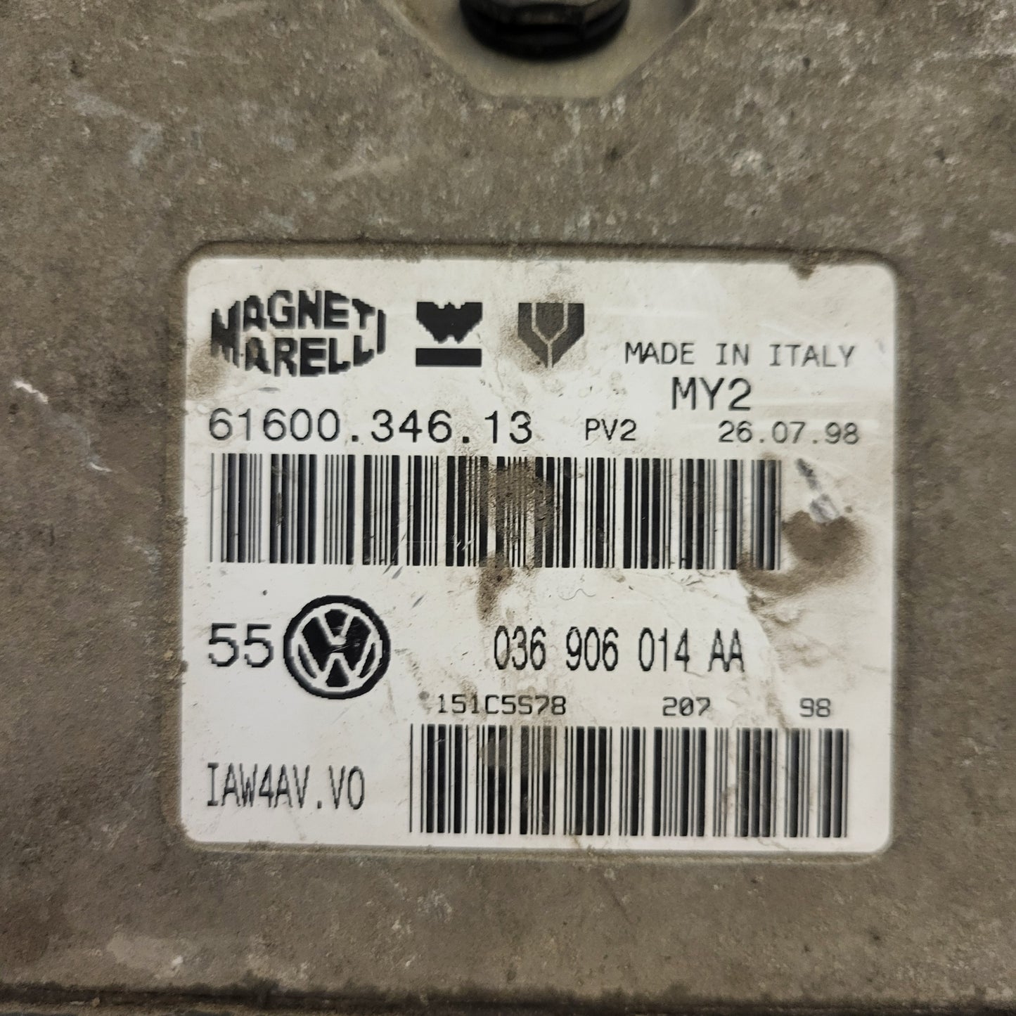 VW GOLF 4 ECU / 036906014AA / 61600.346.13 / IAW 4AV.V0 / MAGNETI MARELLI
