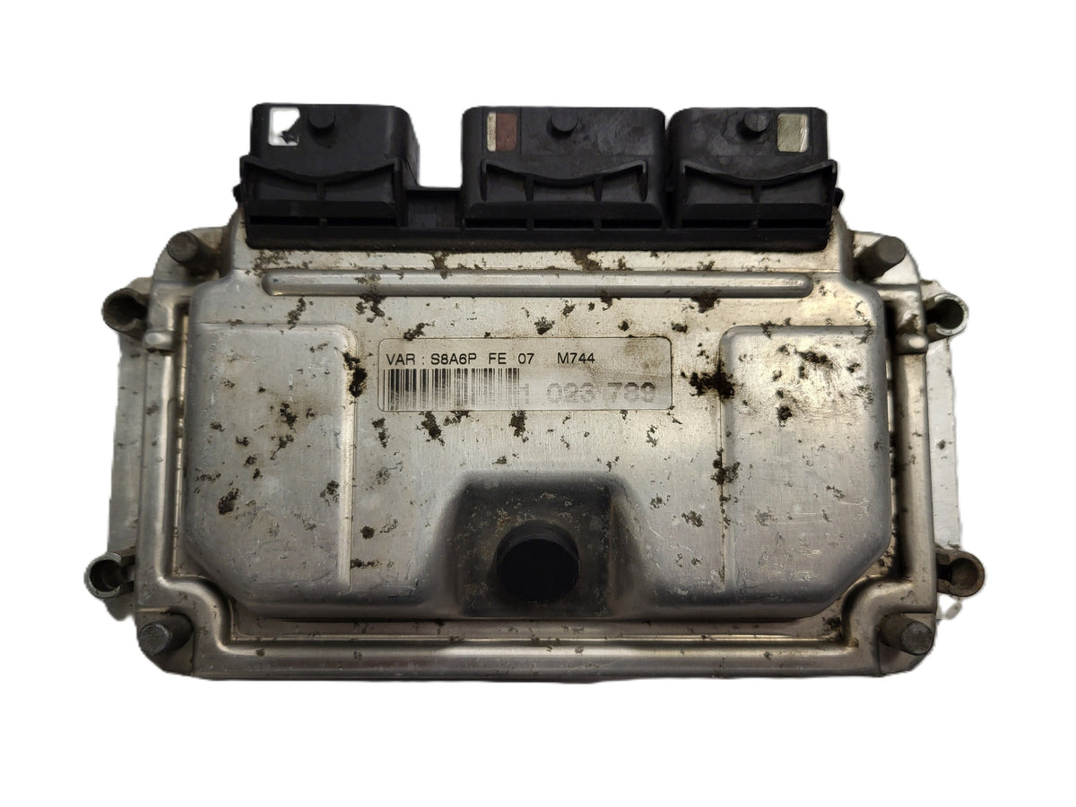 Peugeot Citroen ECU / 0261206246 / M7.4.4 / 9637838780 / BOSCH - B27-21 - 1