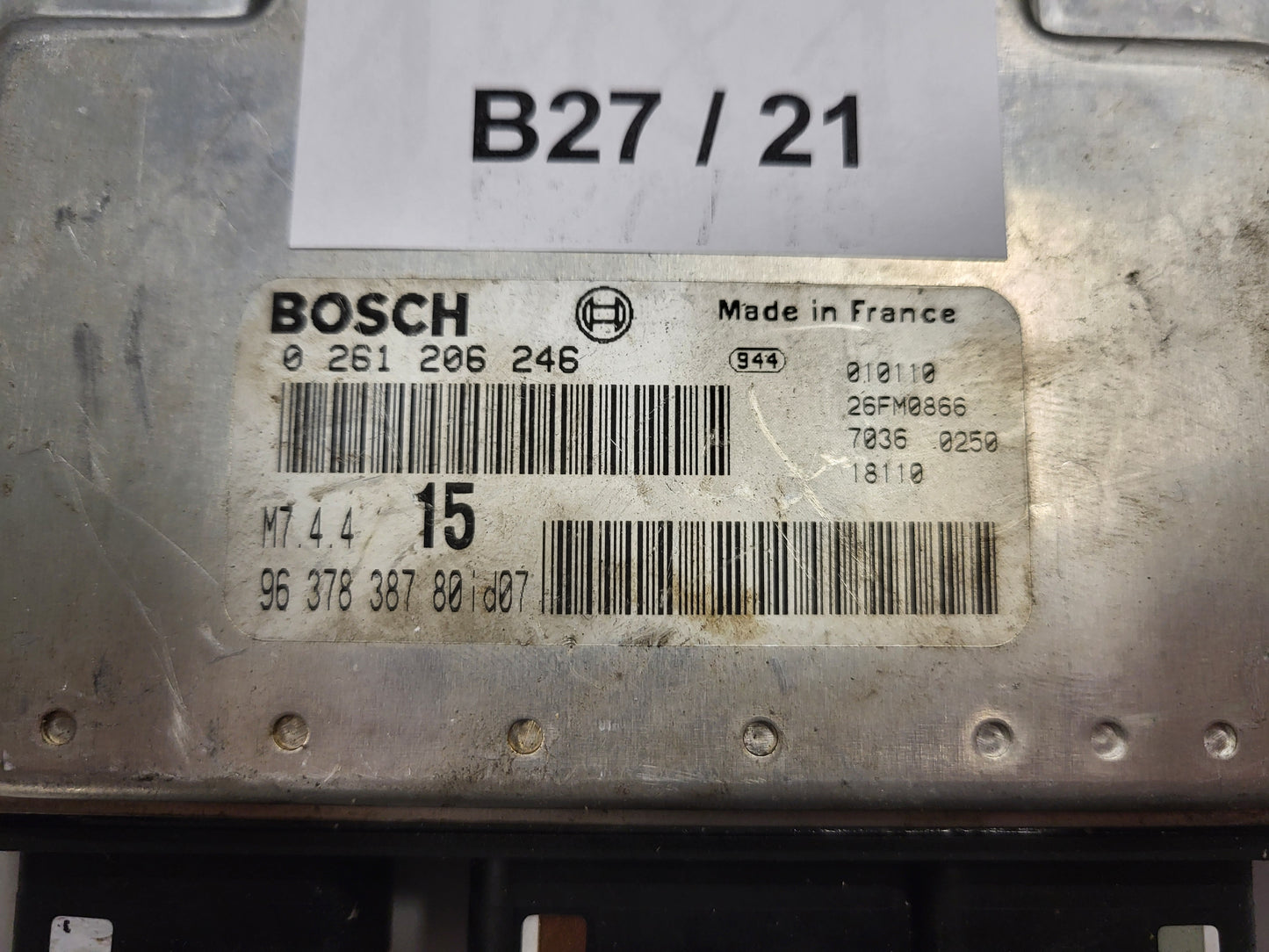 Peugeot Citroen ECU / 0261206246 / M7.4.4 / 9637838780 / BOSCH