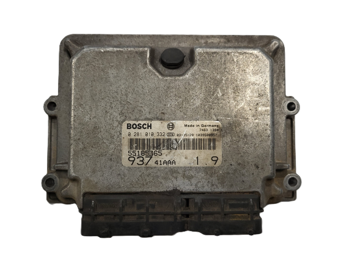 ALFA 147 ECU / 0281010332 / 55185365 / BOSCH
