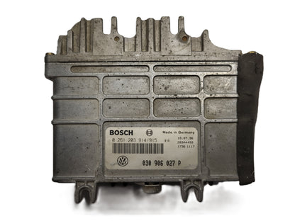 VW POLO 6N ECU / 030906027P / 0261203914/915 / BOSCH