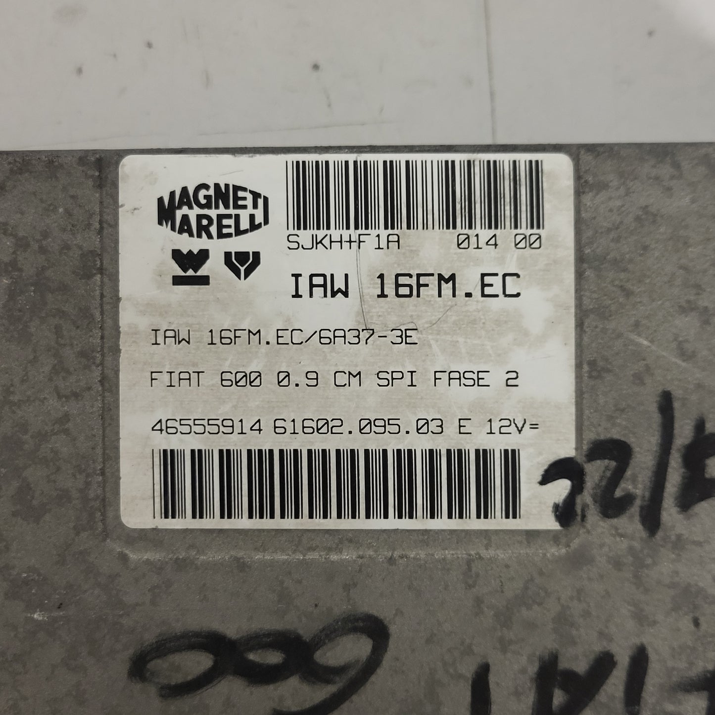 FIAT 600 SEICENTO ECU / IAW 16FM.EC / 46555914 / 61602.095.03 / MAGNETI MARELLI