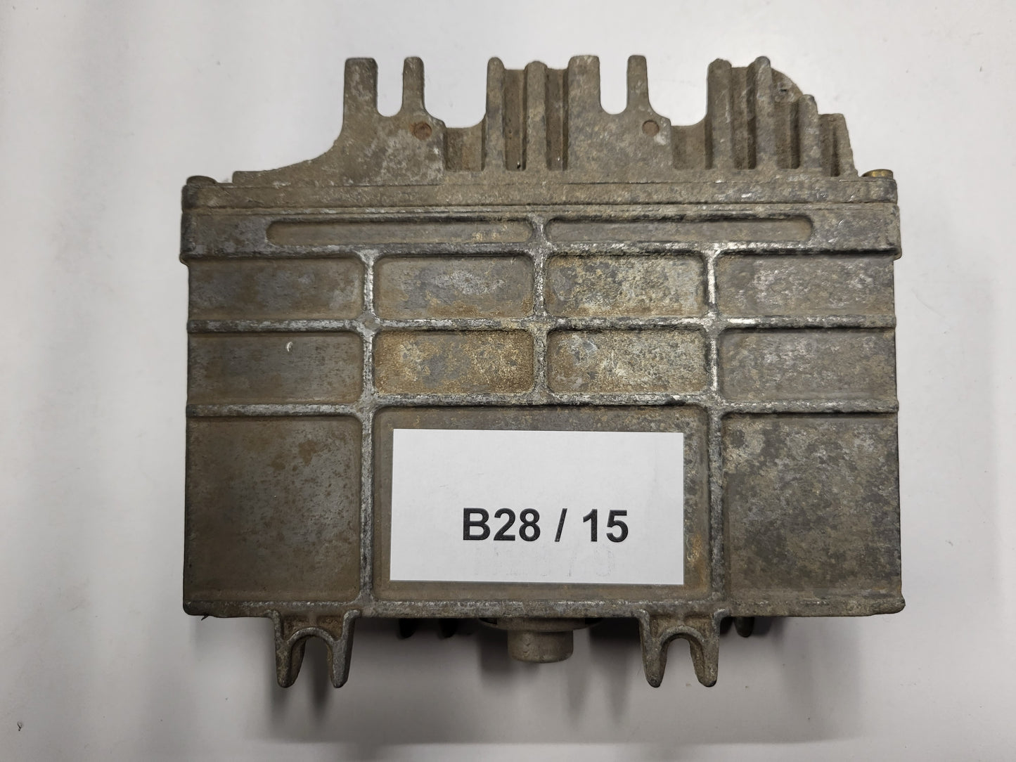VW SEAT ECU / 6K0906027J / 0261204844 / BOSCH
