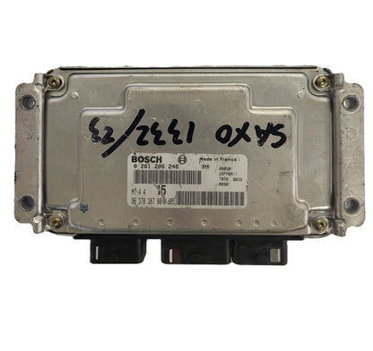 Peugeot Citroen ECU / 0261206246 / M7.4.4 / 9637838780 / BOSCH