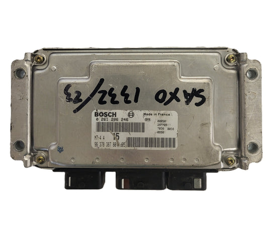Peugeot Citroen ECU / 0261206246 / M7.4.4 / 9637838780 / BOSCH