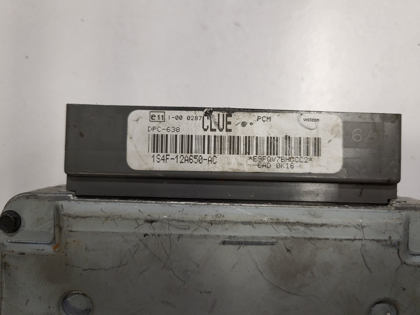FORD FOCUS ECU / 1S4F-12A650-AC / CLUE / DPC-638 / PCM / VISTEON