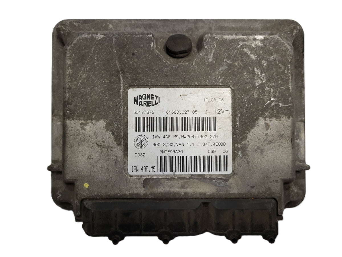 Fiat Seicento 600 ECU / 55187372 / IAW4AF.M9 / 61600.627.05 / MAGNETI MARELLI - B29-15 - 1