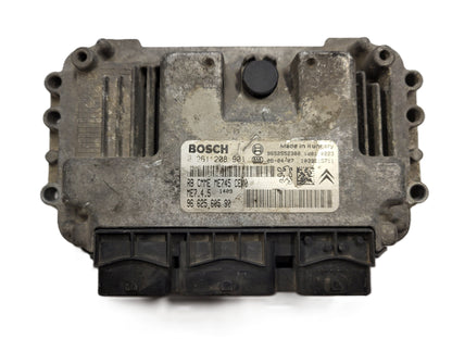 Peugeot 206 ECU / 0261208901 / 9662560580 / ME7.4.5 / 7.4.5 / 9652552380 / BOSCH - B29-21 - 1