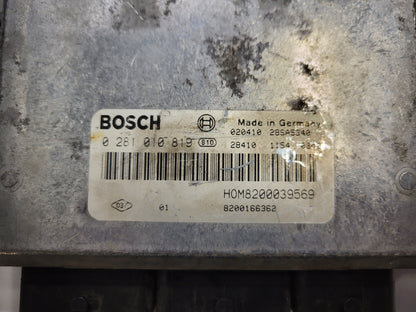 RENAULT ECU / 0281010819 / 8200039569 / 8200166362 / BOSCH