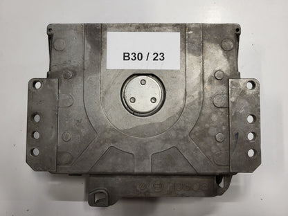 PEUGEOT CITROEN 106 SAXO ECU / 0261204625 / 9630278480 / MA3.1 / BOSCH
