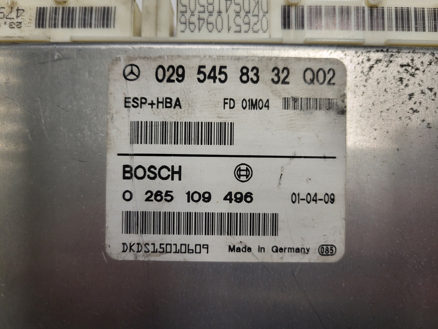 Mercedes a class ecu / 0295458332 / 0265109496 / bosch