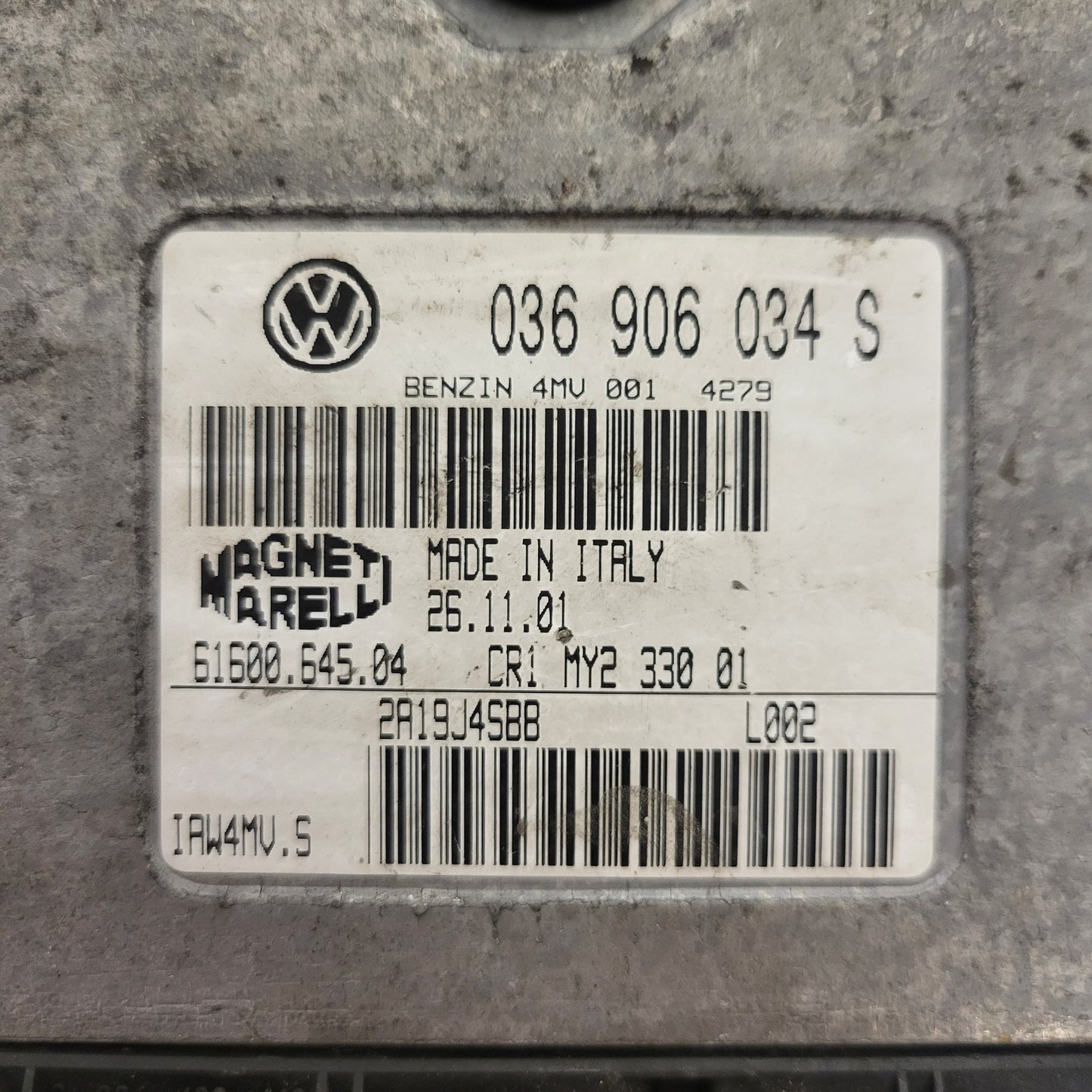 VW POLO ECU / 036906034S / 61600.645.04 / IAW4MV.S / MAGNETI MARELLI