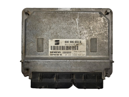 SEAT IBIZA ŠKODA FABIA 1.2 ECU / 03E906033D / 5WP40192 05 / SIEMENS