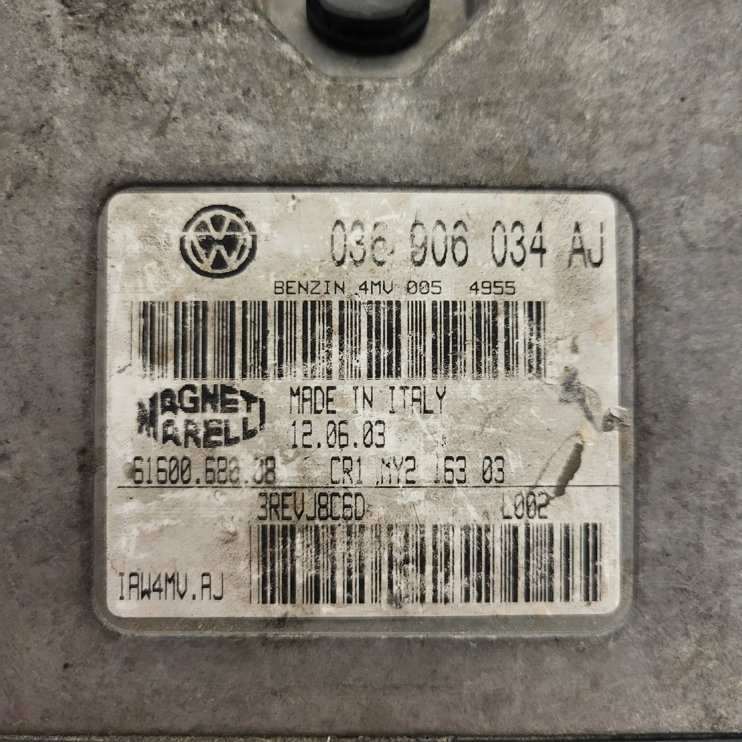 SEAT IBIZA ECU / 036906034AJ / IAW4MV.AJ / 61600.680.08 / MKAGNETI MARELLI