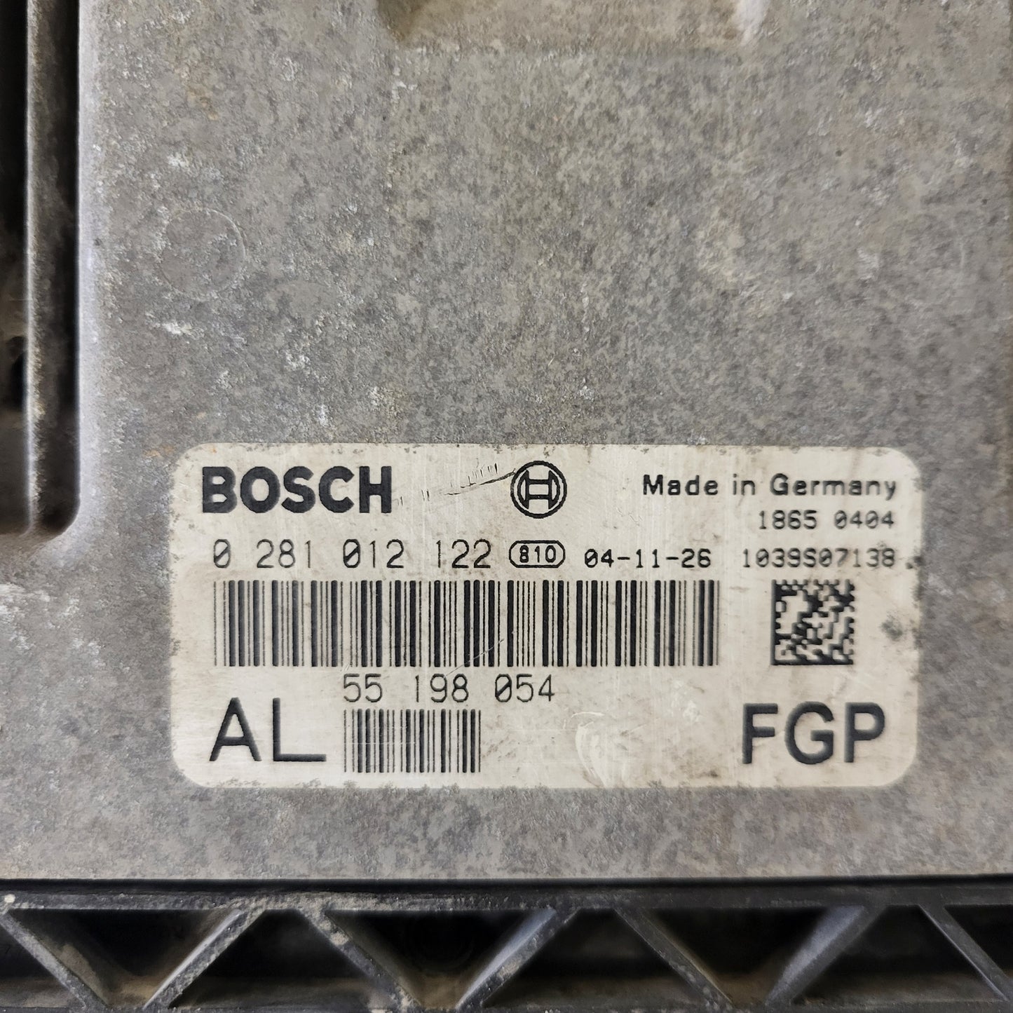 OPEL ASTRA H ECU / 0281012122 / 55198054 / AL / BOSCH