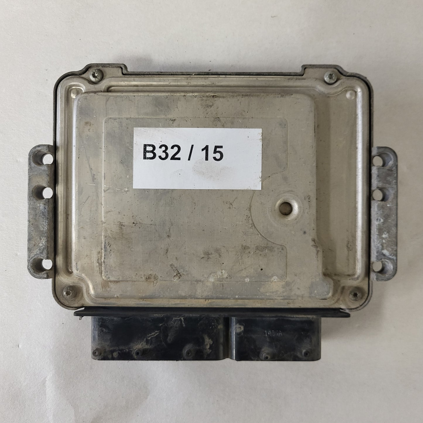 OPEL ASTRA H ECU / 0281012122 / 55198054 / AL / BOSCH